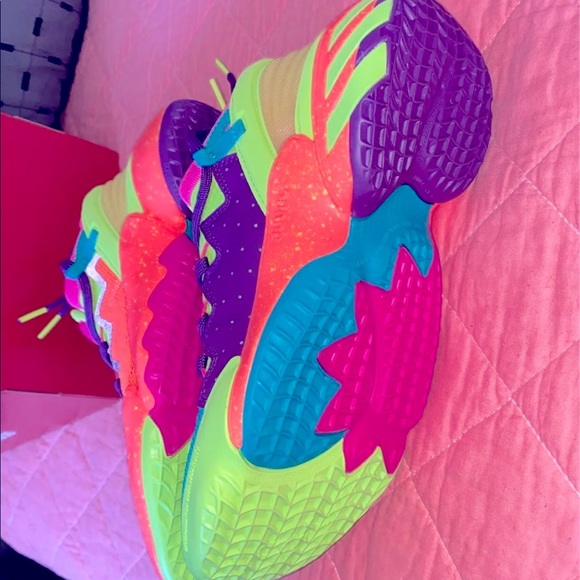 DON issue 2 - Picture 5 of 7